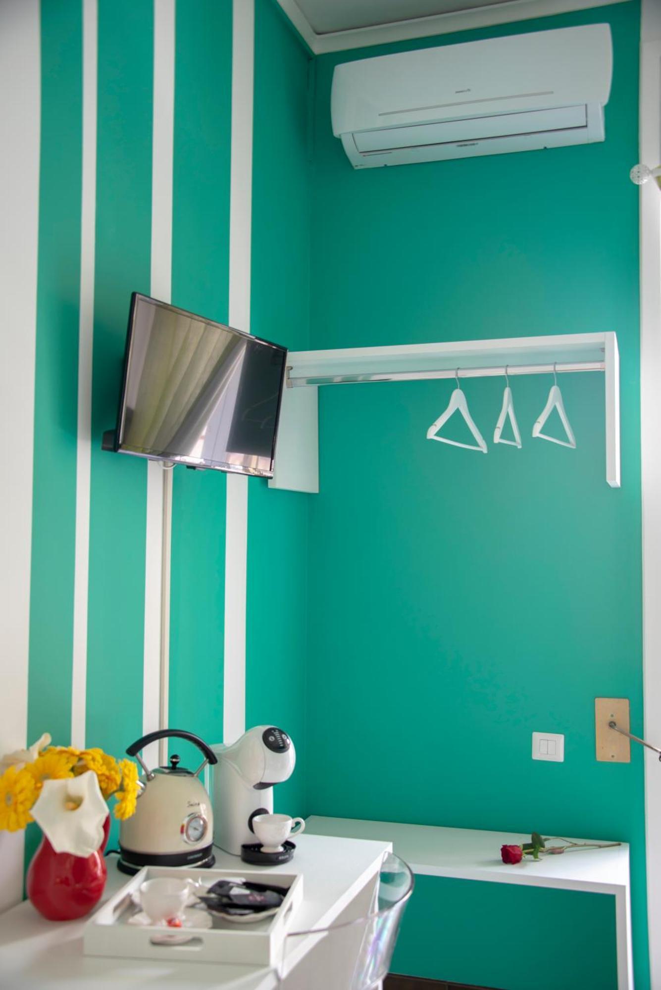 Reginella Guest House Салерно Екстериор снимка